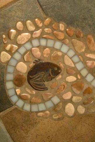 CLOSE UP FISH MOSAIC